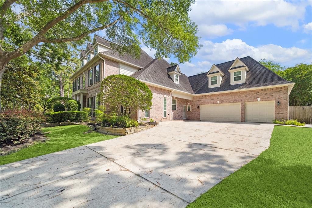 1615 Lake Wilderness Lane, Kingwood, Texas image 2