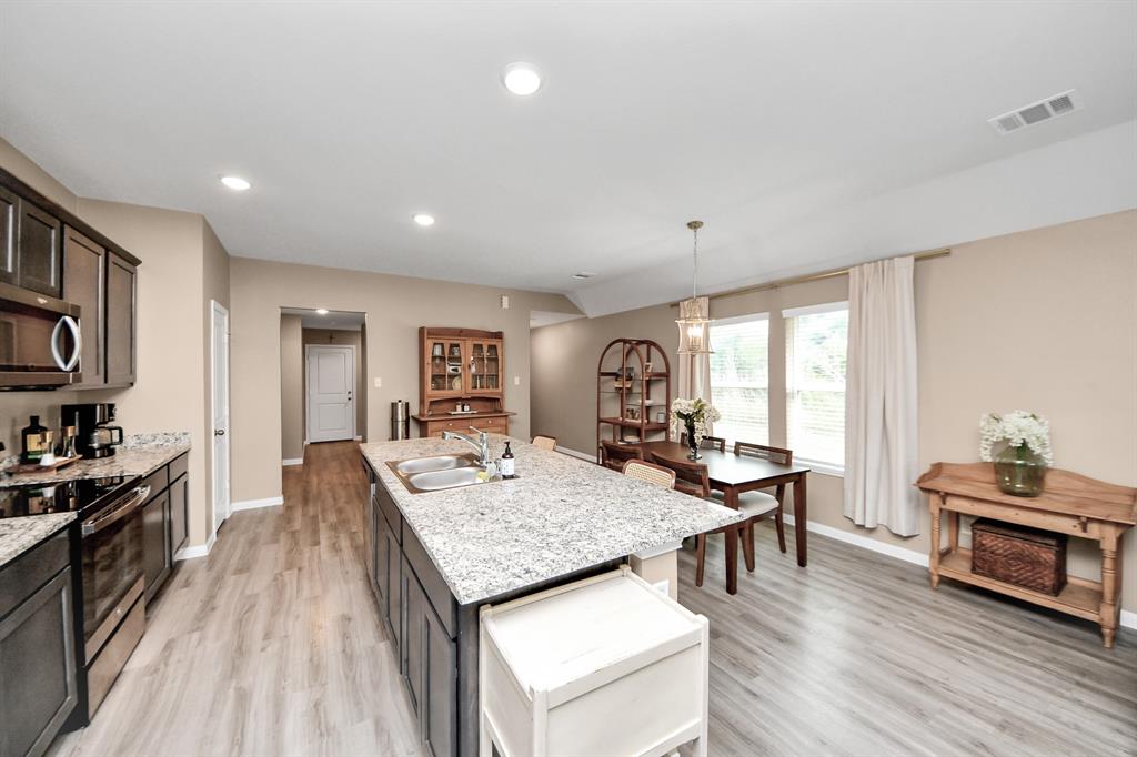 26431 Pin Oak Drive, Hempstead, Texas image 16