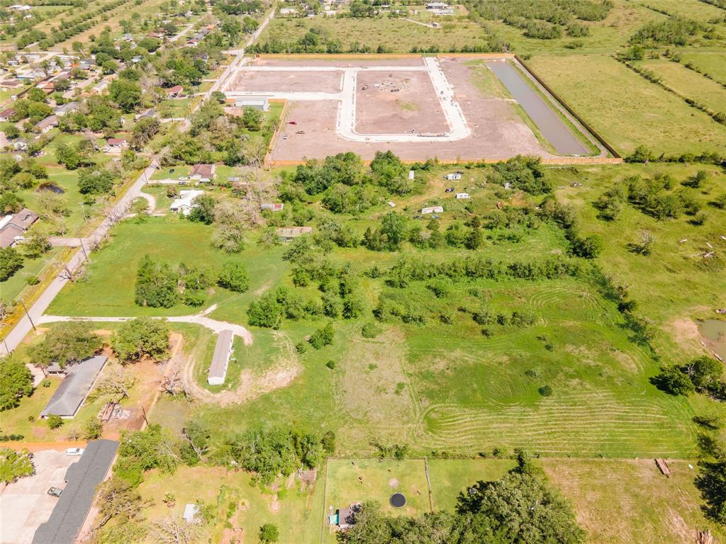 238 East Phillips Road Rd, Angleton, Texas image 10