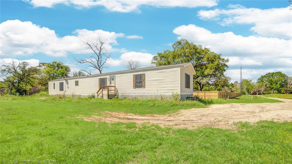 238 East Phillips Road Rd, Angleton, Texas image 27