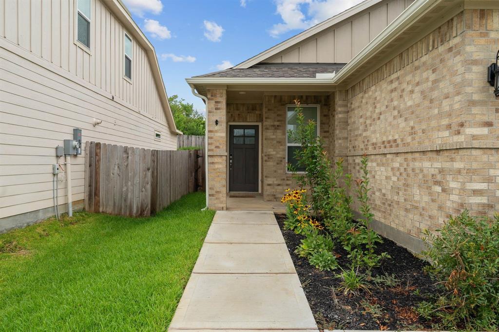 212 Charles Ridge Drive