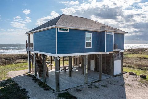 A home in Crystal Beach