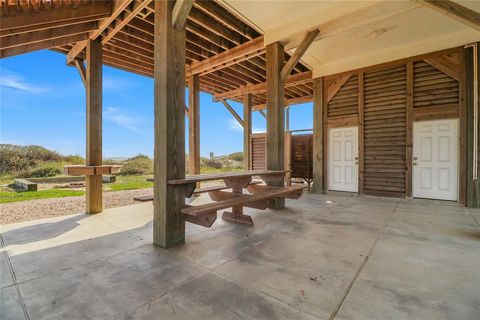 A home in Crystal Beach