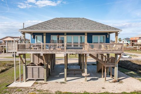 A home in Crystal Beach