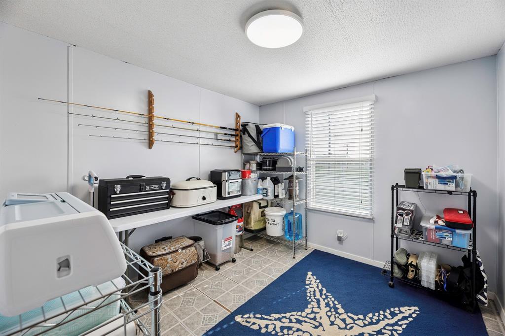 309 S 10th Street, Port O Connor, Texas image 15