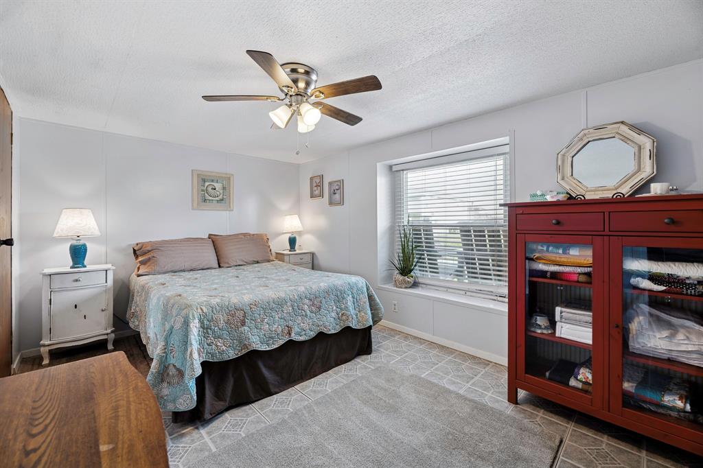 309 S 10th Street, Port O Connor, Texas image 26