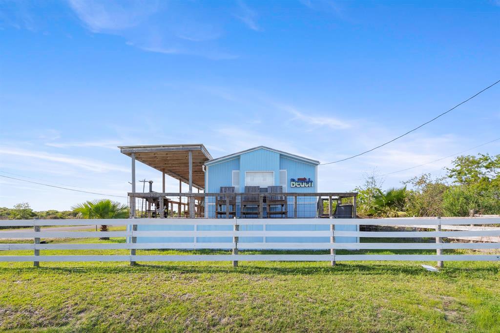 309 S 10th Street, Port O Connor, Texas image 32