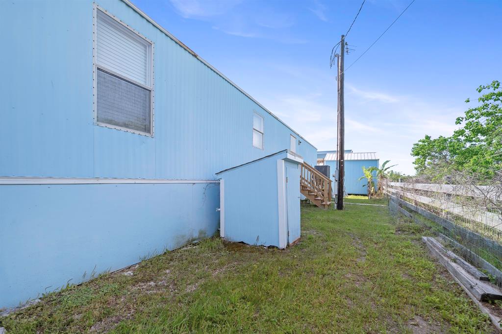 309 S 10th Street, Port O Connor, Texas image 30