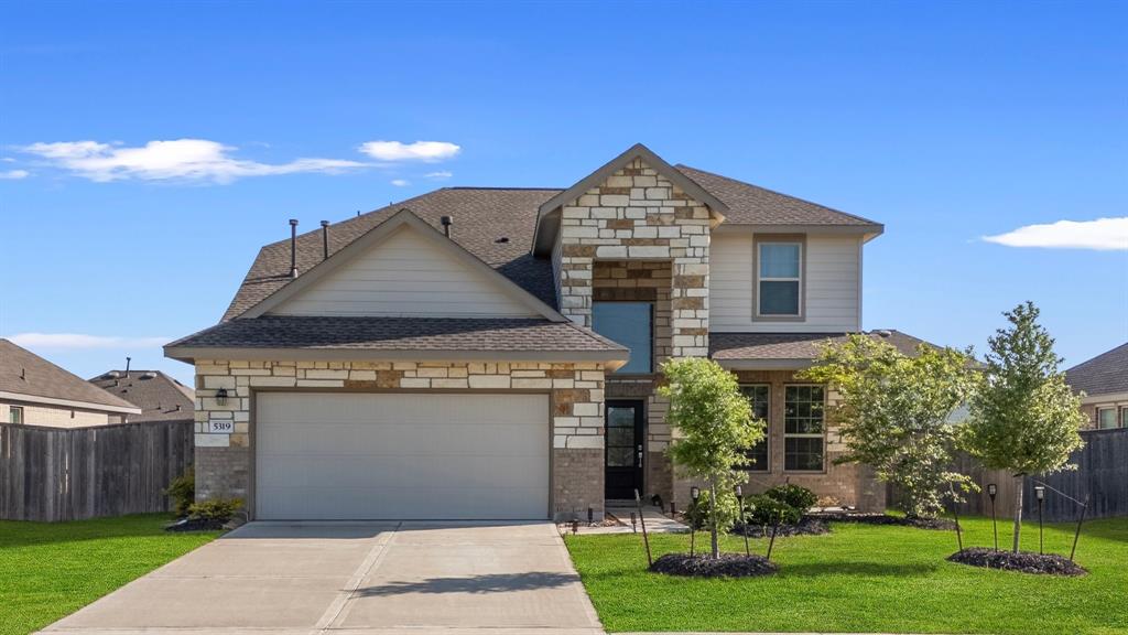 5319 Winding Stream Drive, Rosenberg, Texas image 2