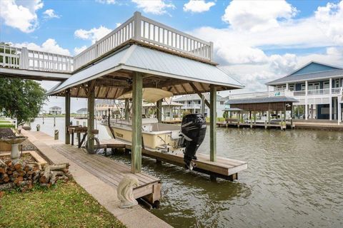 A home in Crystal Beach