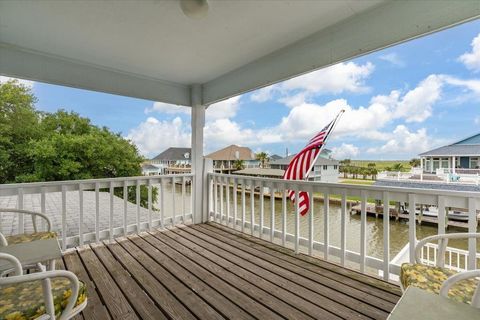 A home in Crystal Beach