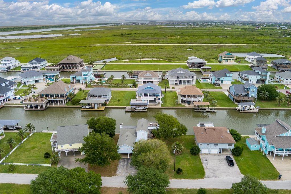 1220 Waterways Drive