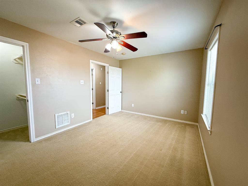 931 12th Street, Dickinson, Texas image 17
