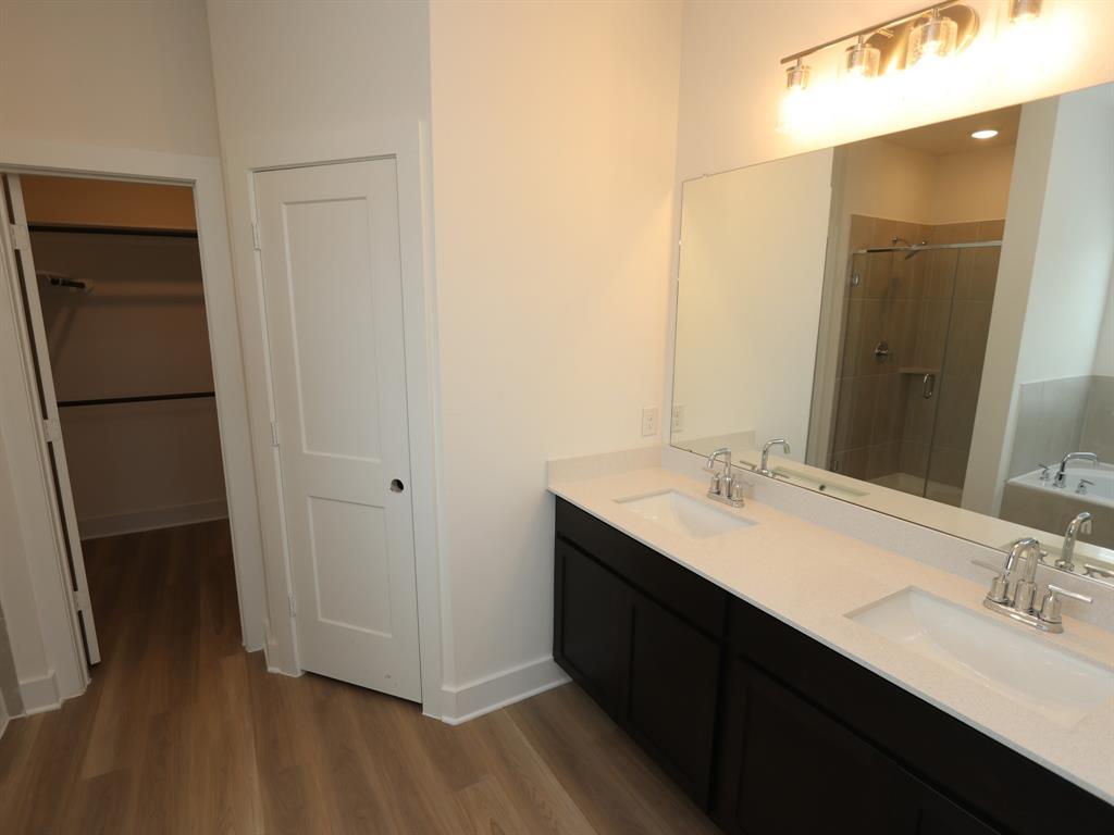 3606 Moraine Lake Drive, Santa Fe, Texas image 11