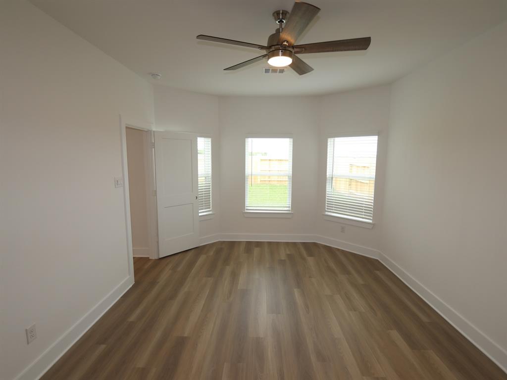 3606 Moraine Lake Drive, Santa Fe, Texas image 10