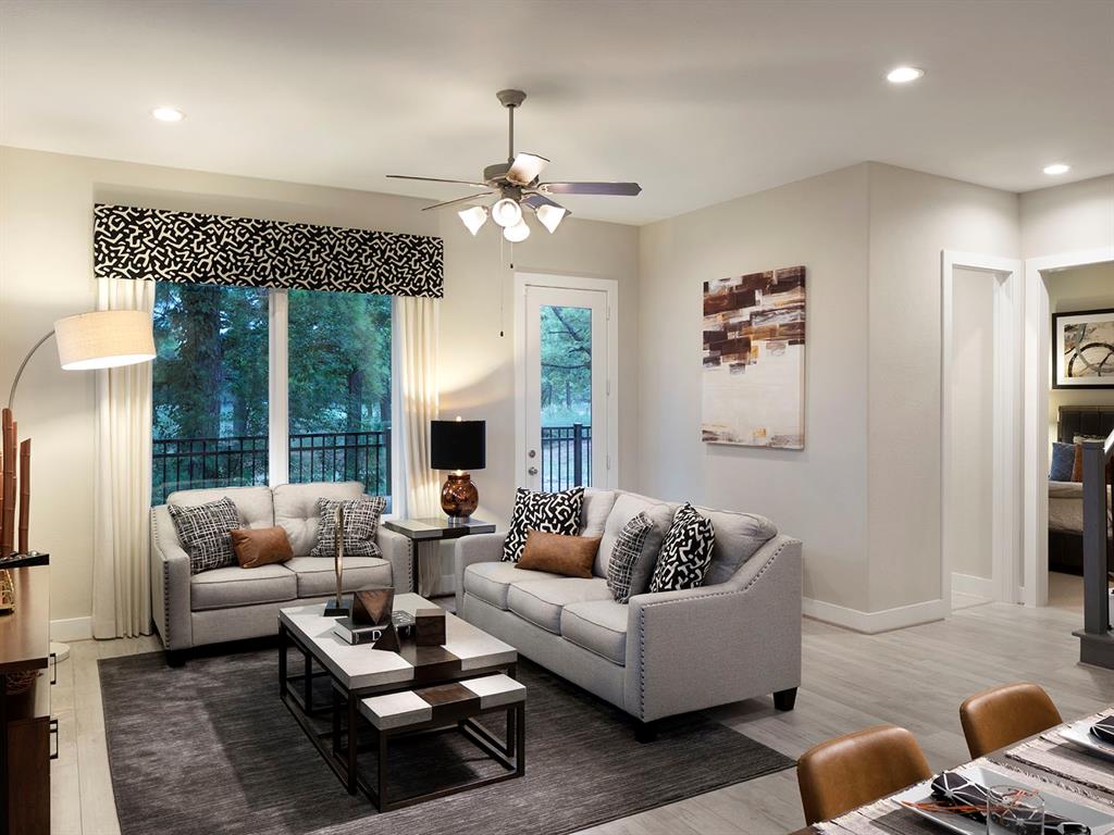 10016 Rustic Cottage Street, Houston, Texas image 4