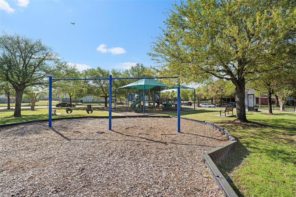20538 Humble Brook Drive, Humble, Texas image 31