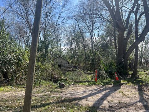 Photo of 1730 Strawn Road, Houston, TX 77039 (MLS # 39512044)