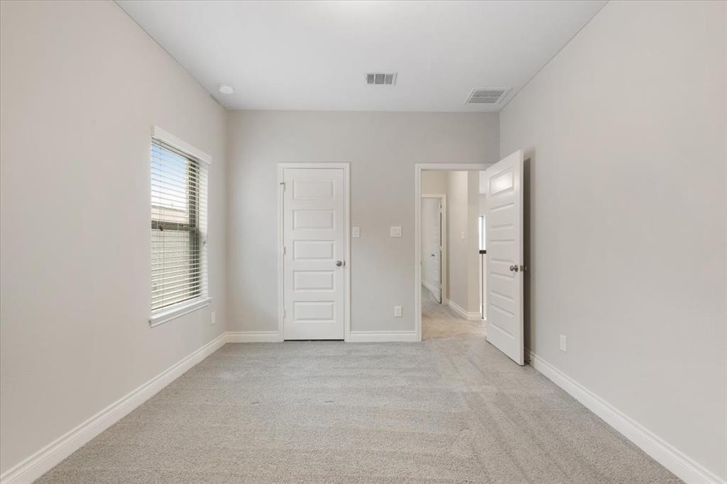 4718 Hickory Hill Lane, Manvel, Texas image 36