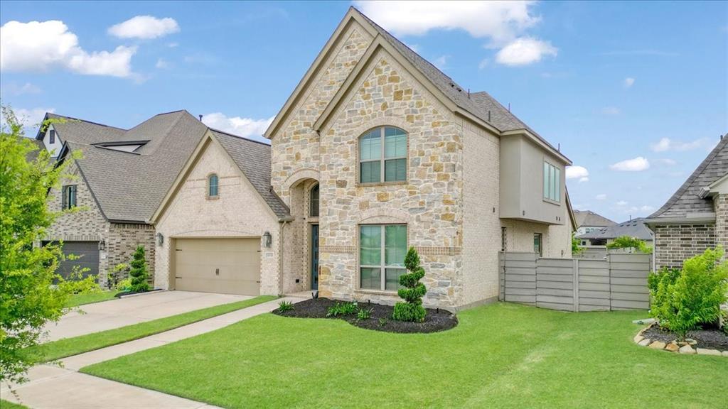 property-search 3 4718 Hickory Hill Lane