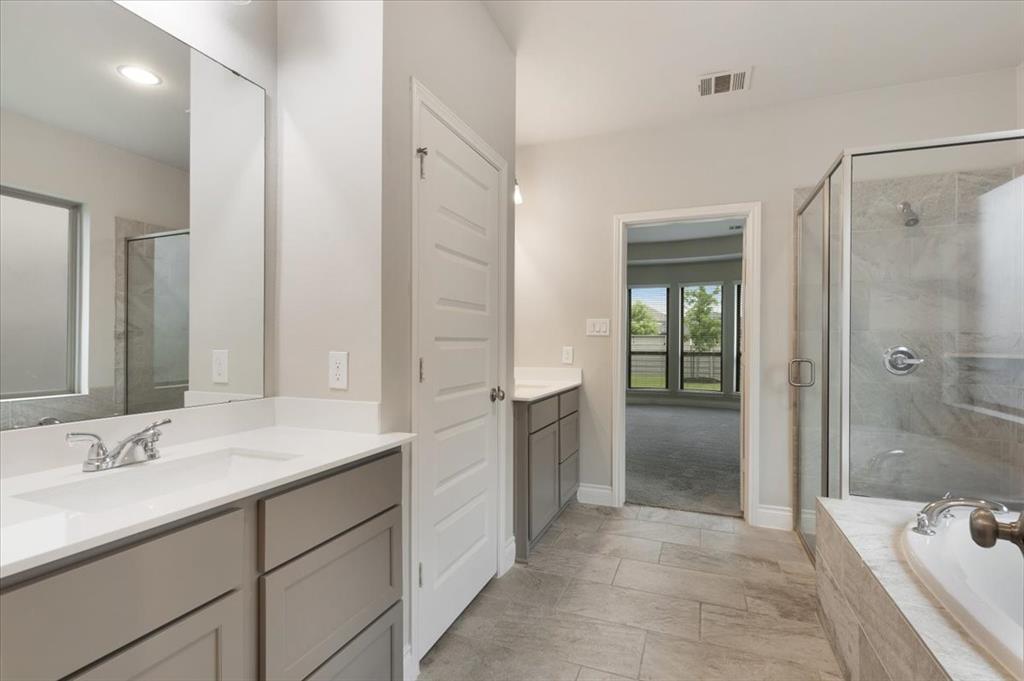 4718 Hickory Hill Lane, Manvel, Texas image 23