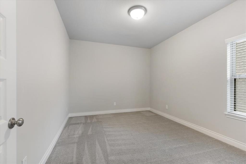 4718 Hickory Hill Lane, Manvel, Texas image 33
