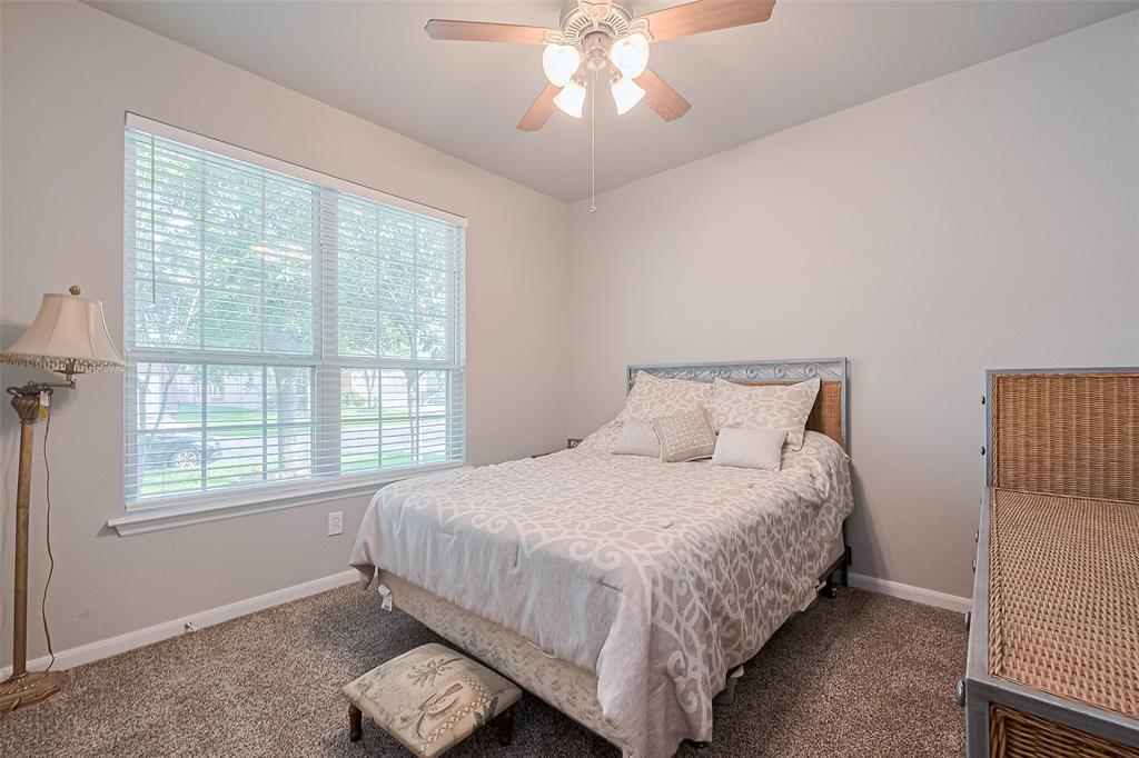 2610 Golden Creek Lane, Pearland, Texas image 16
