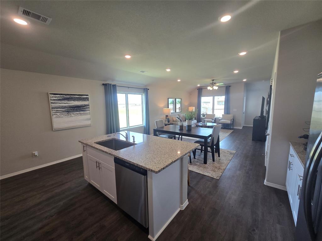 21510 Desert Lily Road, Waller, Texas image 1