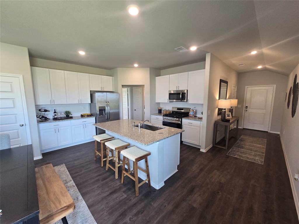 21510 Desert Lily Road, Waller, Texas image 2