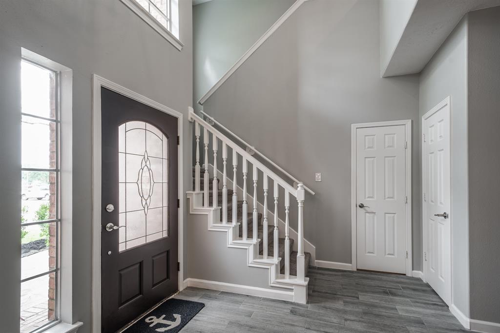 304 Spencer Landing, La Porte, Texas image 6