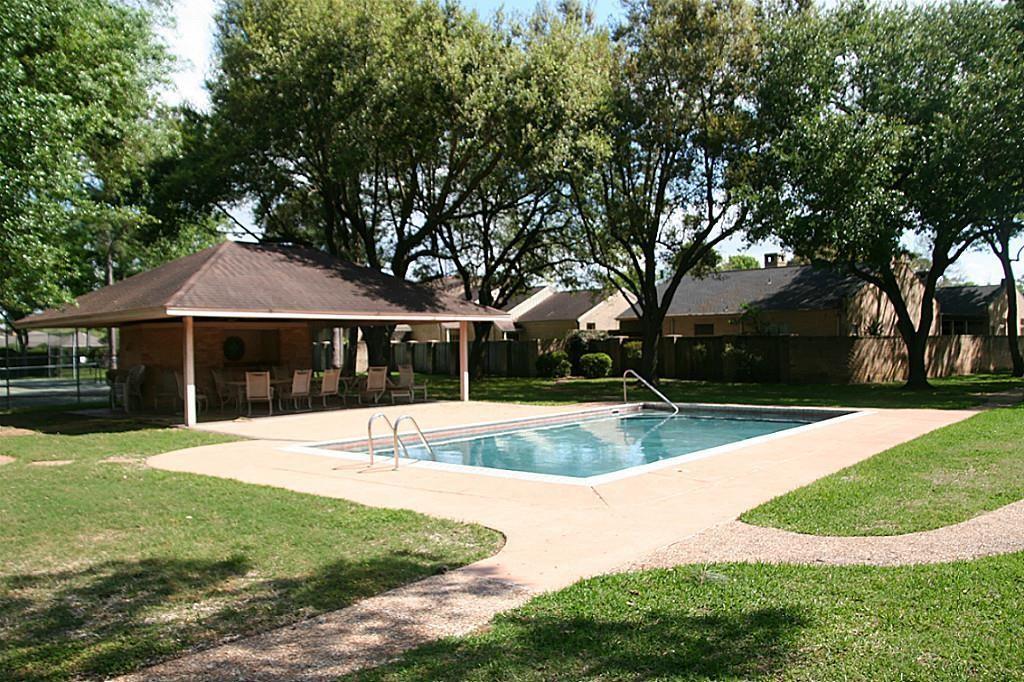 120 Summerwood Street, Beaumont, Texas image 42