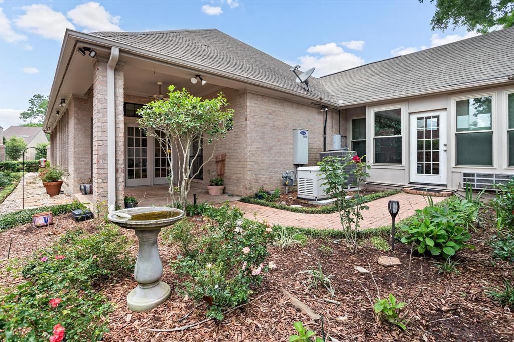 120 Summerwood Street, Beaumont, Texas image 36