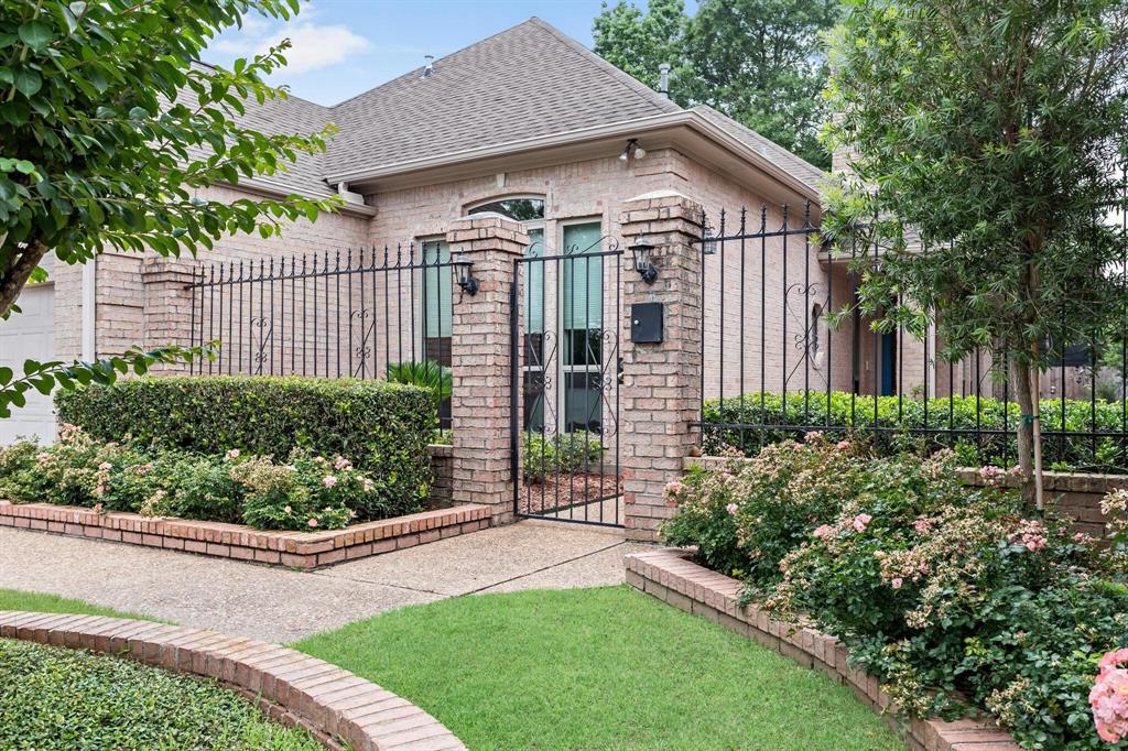 120 Summerwood Street, Beaumont, Texas image 1