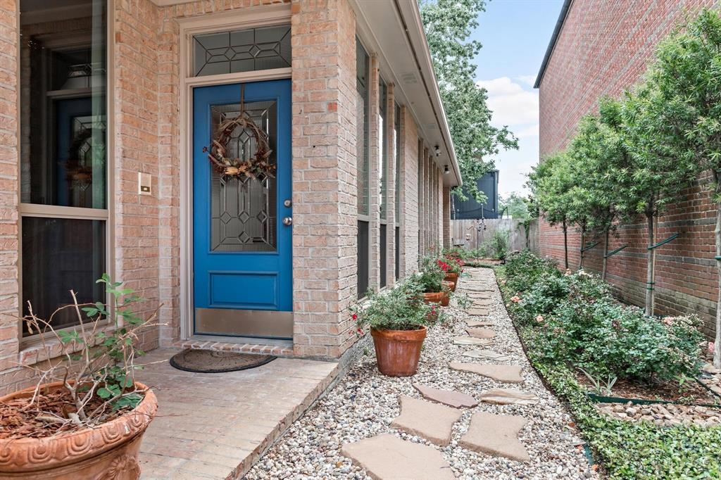120 Summerwood Street, Beaumont, Texas image 4