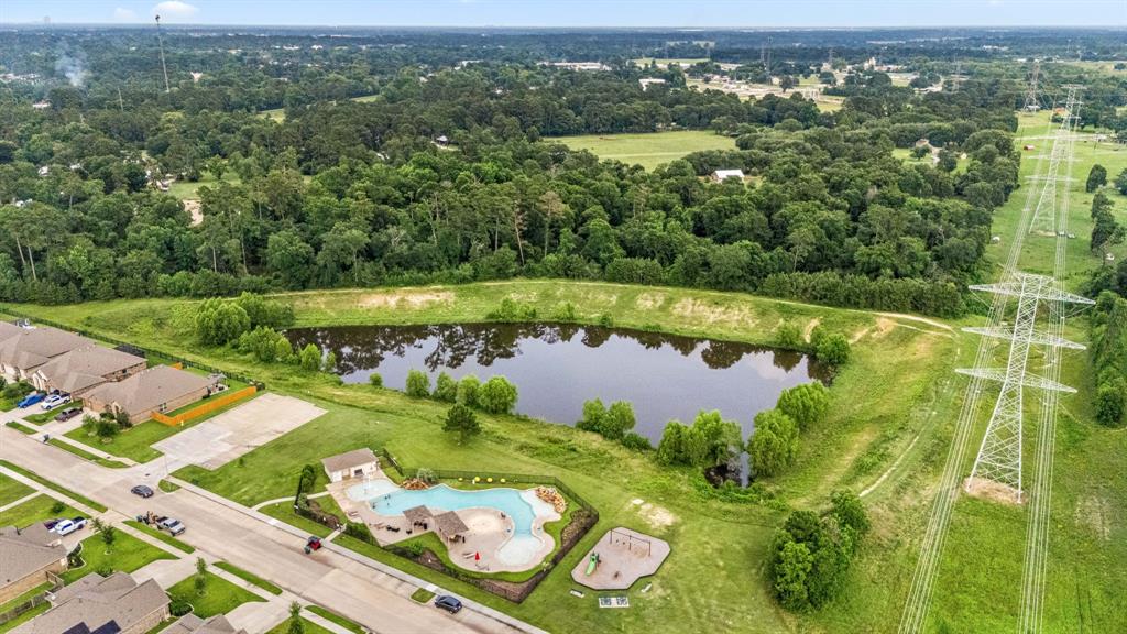 12510 Sherborne Castle Court, Tomball, Texas image 28