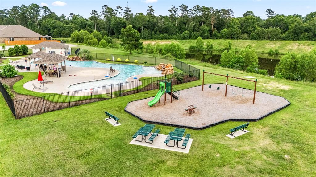 12510 Sherborne Castle Court, Tomball, Texas image 30