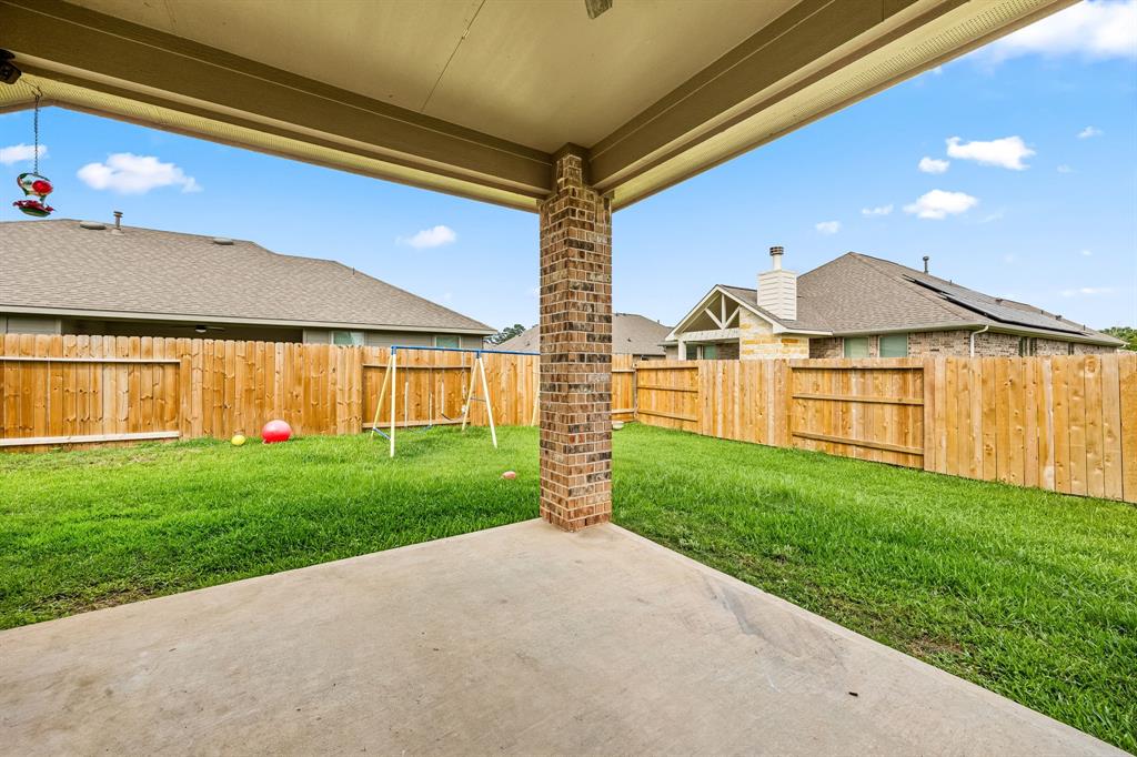 12510 Sherborne Castle Court, Tomball, Texas image 26