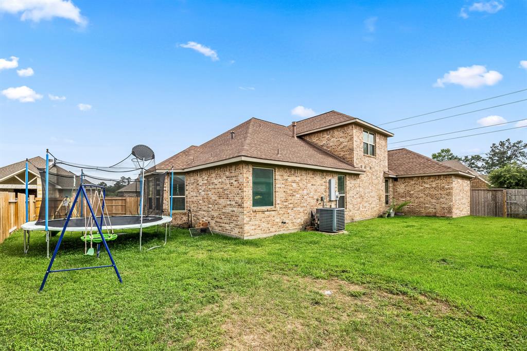 12510 Sherborne Castle Court, Tomball, Texas image 27