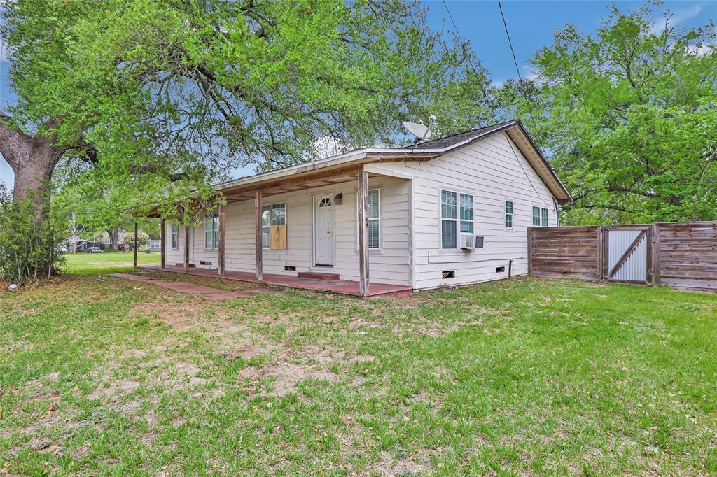 1708 N San Jacinto Street #1710, Liberty, Texas image 2