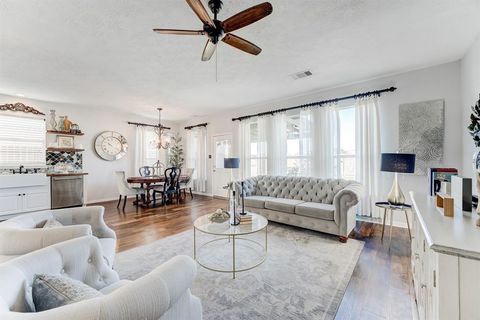 A home in Manvel