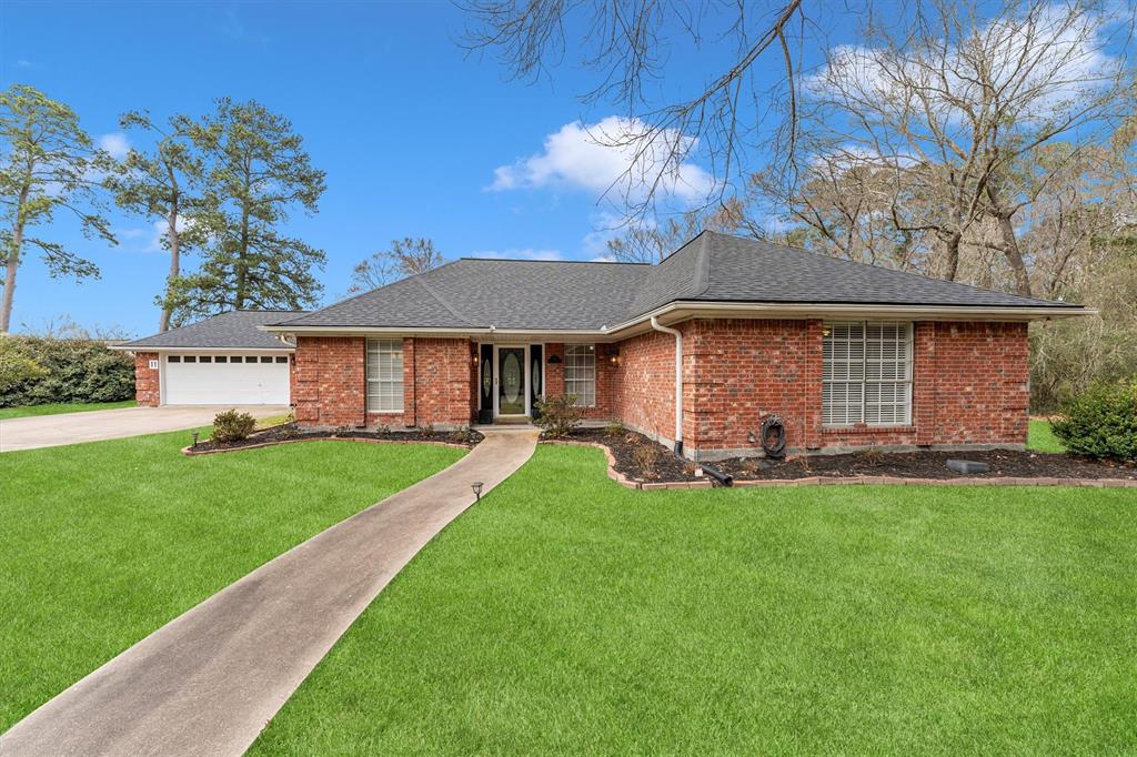 11 Cottonwood Road, Trinity, Texas image 1