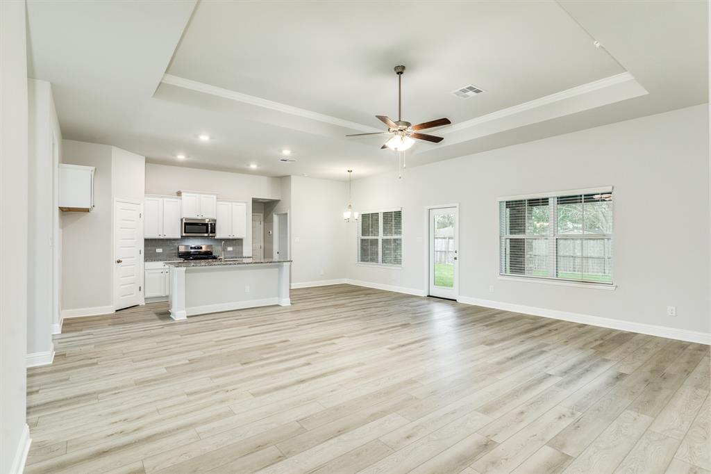 608 Greystone Lane, Angleton, Texas image 17
