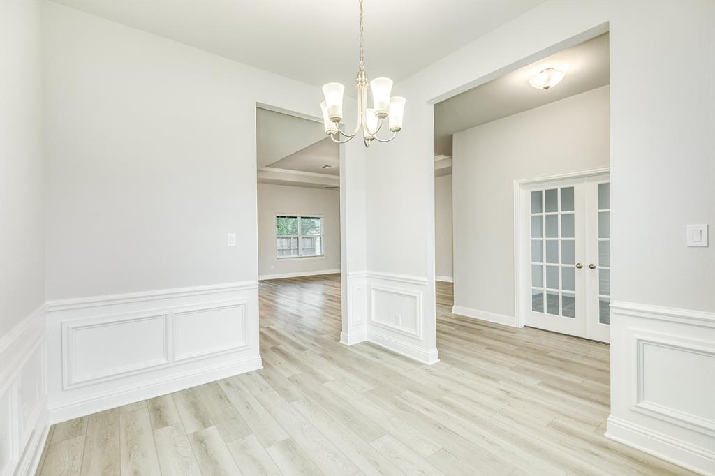 608 Greystone Lane, Angleton, Texas image 41