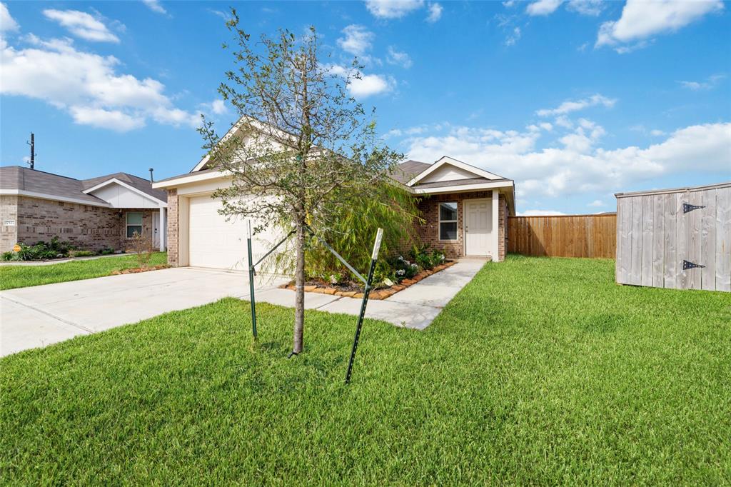 27026 Jasmine Breeze Drive, Katy, Texas image 2