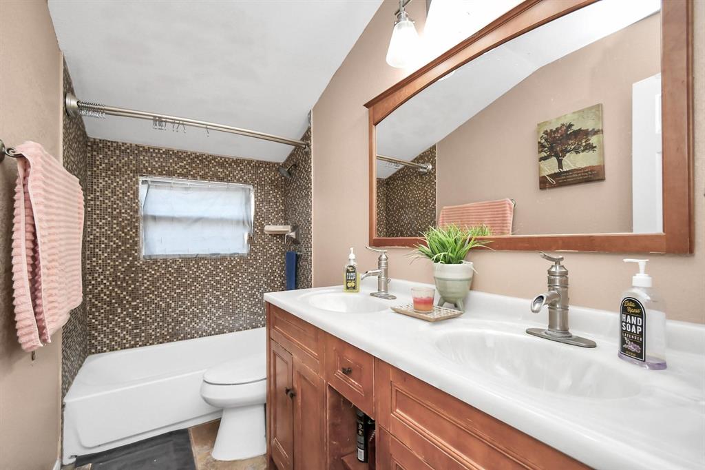 5522 Cannonway Drive, Houston, Texas image 17