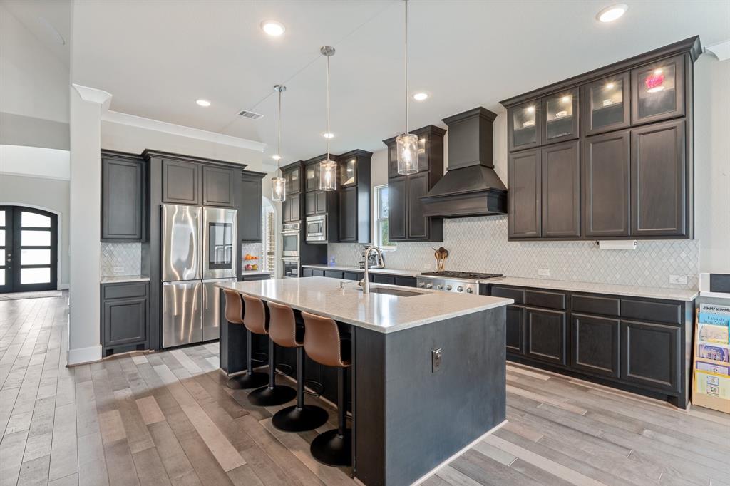 5807 Yango Terrace Lane, Sugar Land, Texas image 11