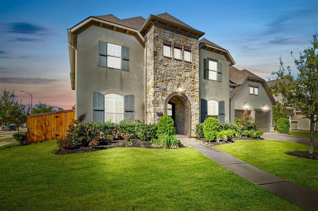5807 Yango Terrace Lane, Sugar Land, Texas image 50