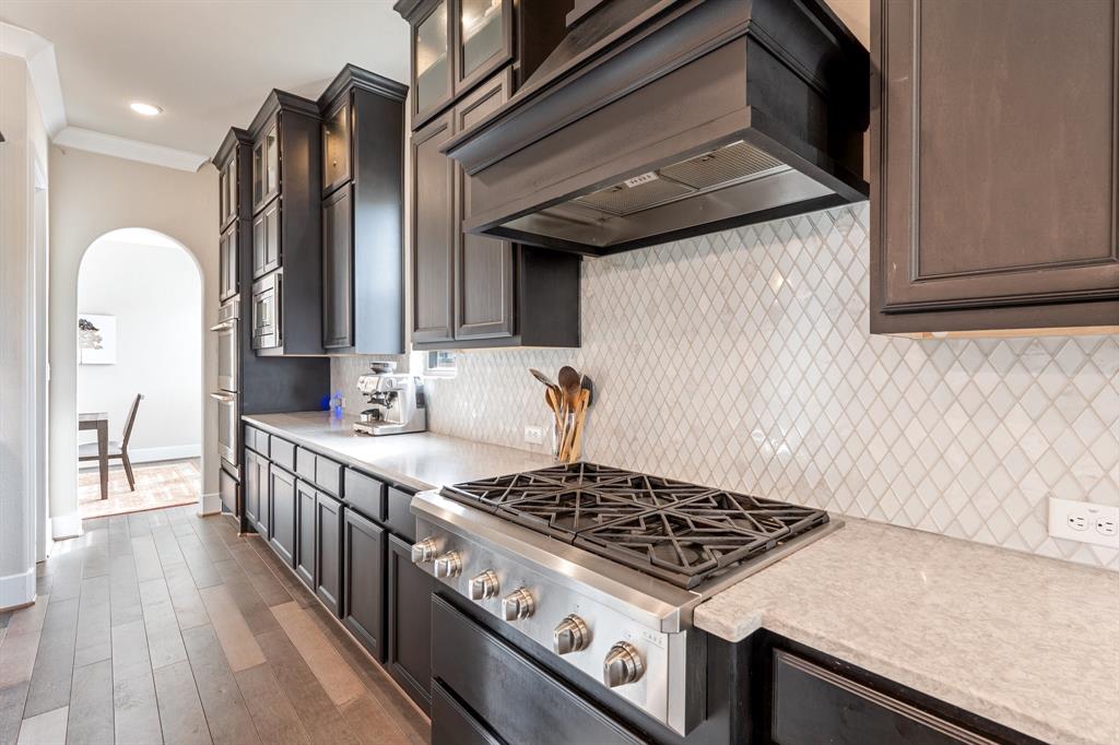 5807 Yango Terrace Lane, Sugar Land, Texas image 12