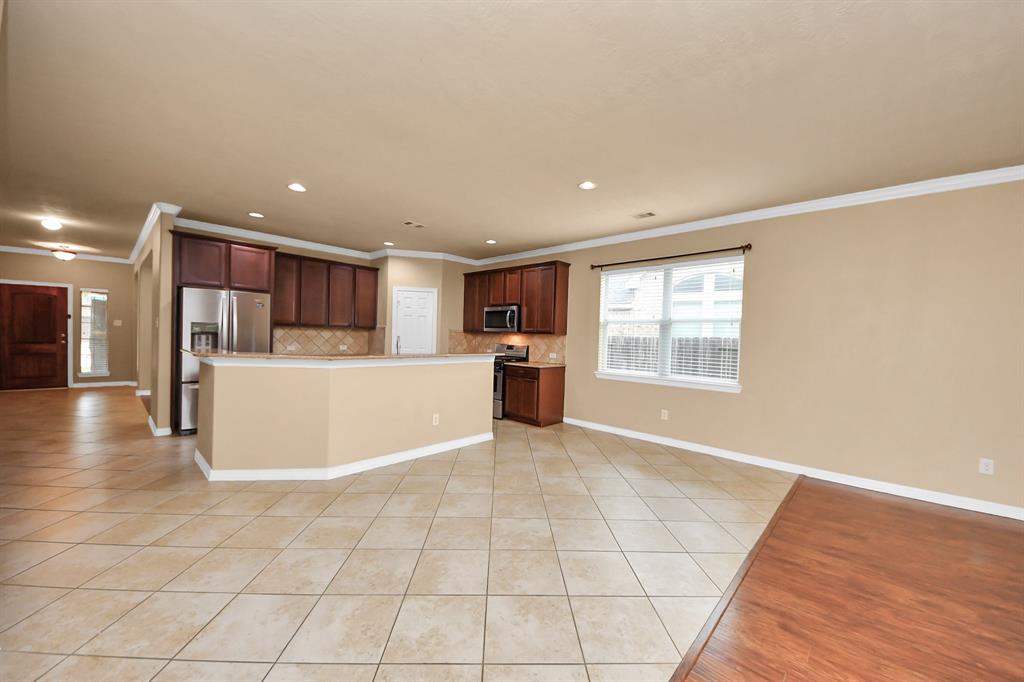 4227 Misty Waters Lane, Katy, Texas image 19