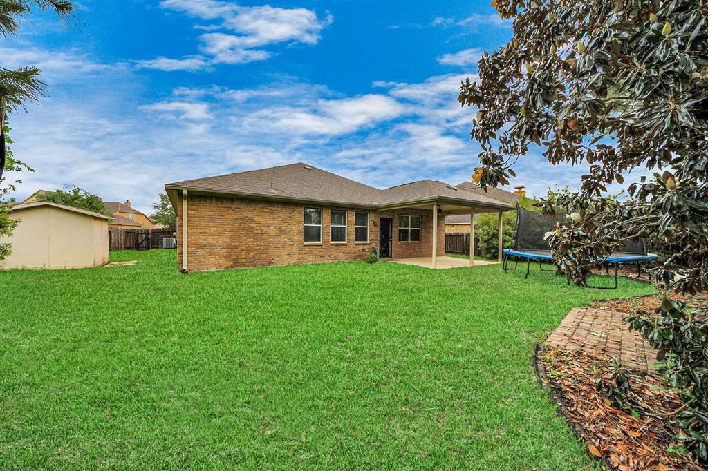 4227 Misty Waters Lane, Katy, Texas image 44